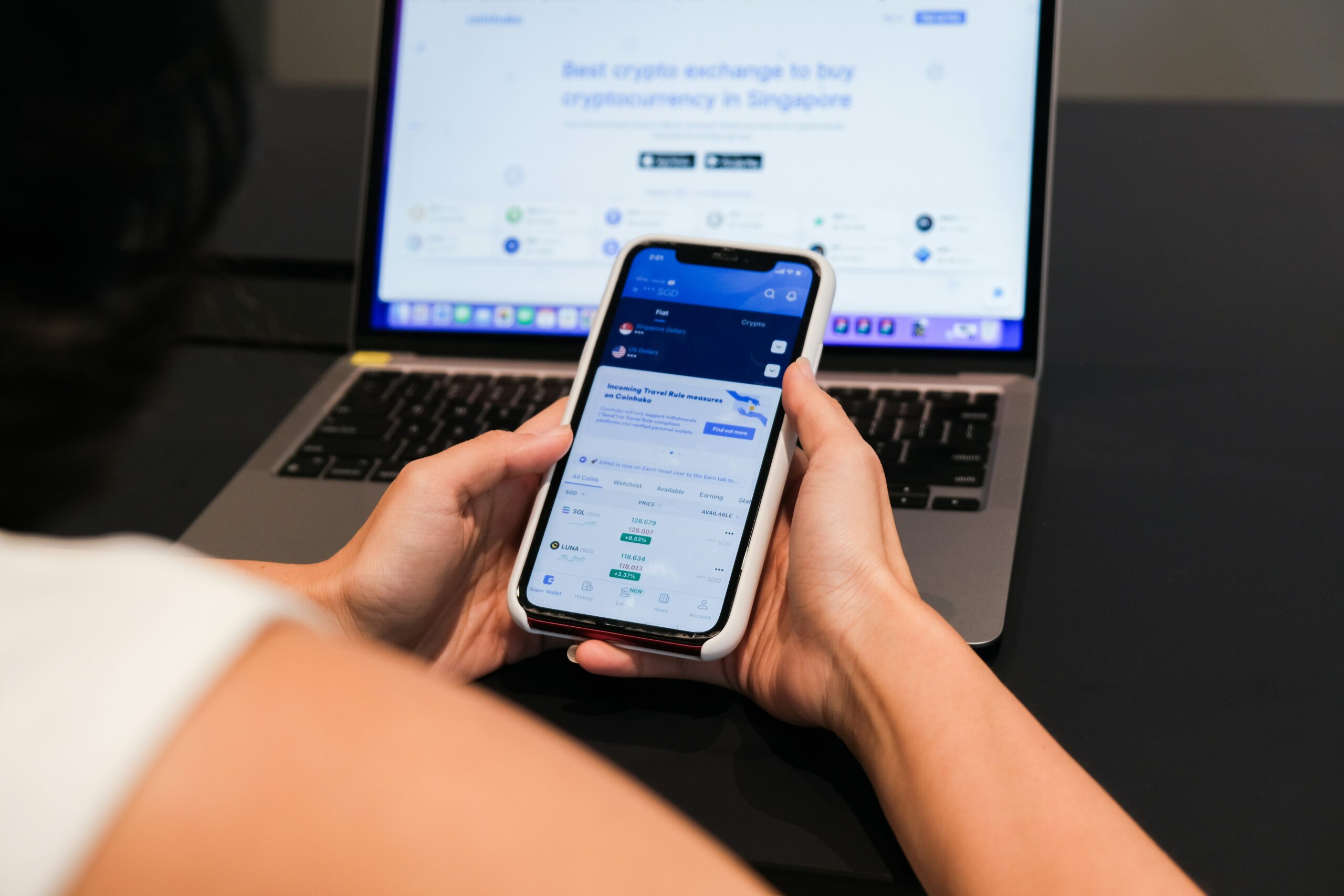 How to Manage Your Money Without Feeling Restricted or Overwhelmed