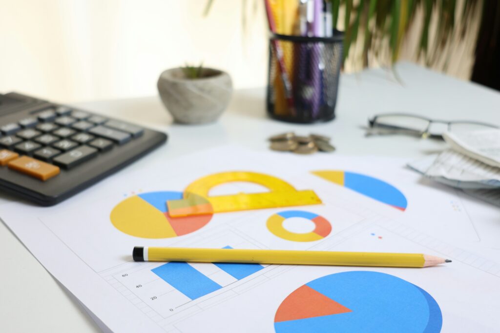 budgeting apps vs spreadsheets comparison for managing personal finances